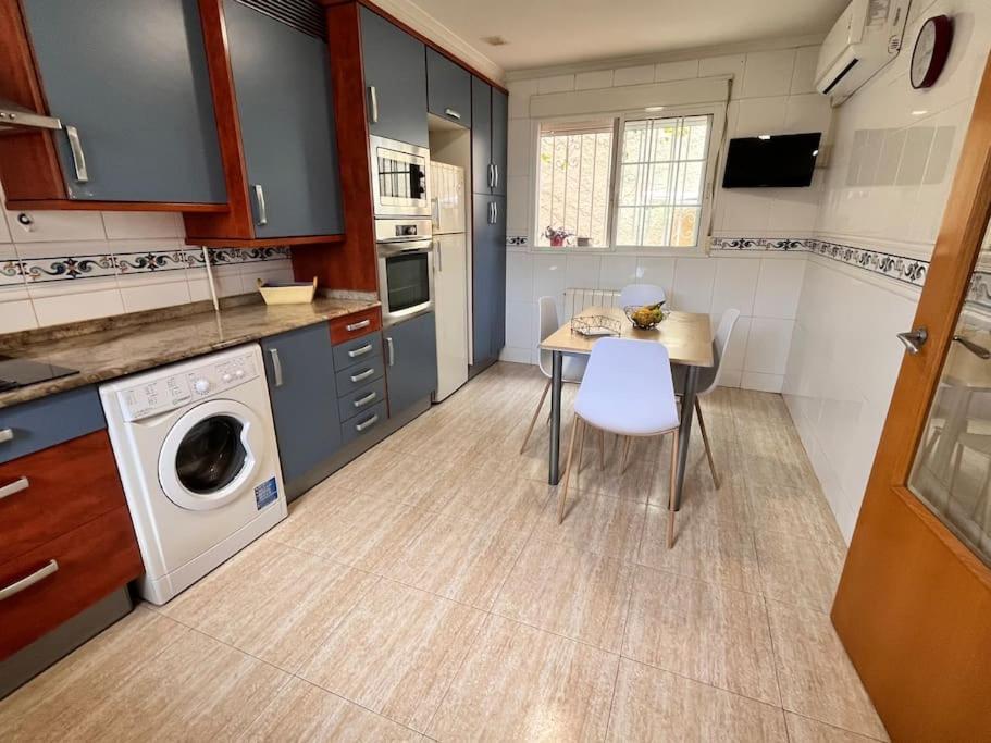 Alquilo Chalet Completo Torrent  Ngoại thất bức ảnh