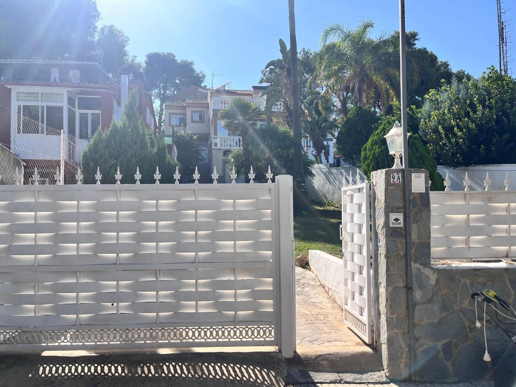 Alquilo Chalet Completo Torrent  Ngoại thất bức ảnh